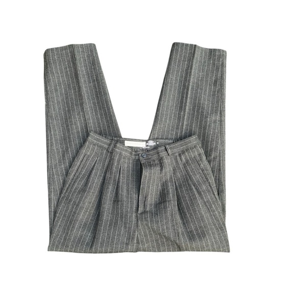 Women’s dark gray white striped pantsuit by Jessica Holbrook Sze 12 blck buttons - Picture 6 of 7